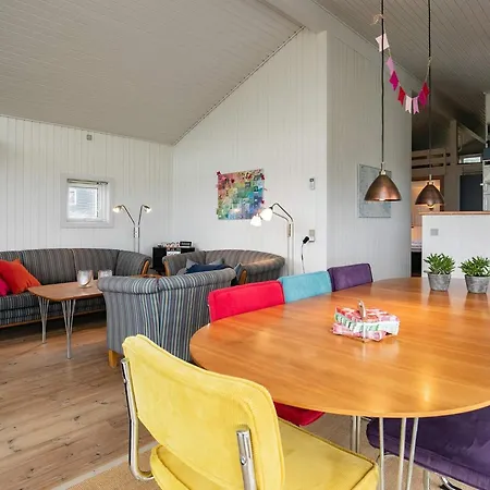 Feriehus 9 Person In Millinge-by Traum *