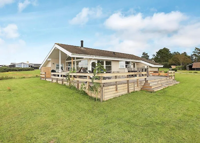 9 Person In Millinge-by Traum Holiday home *